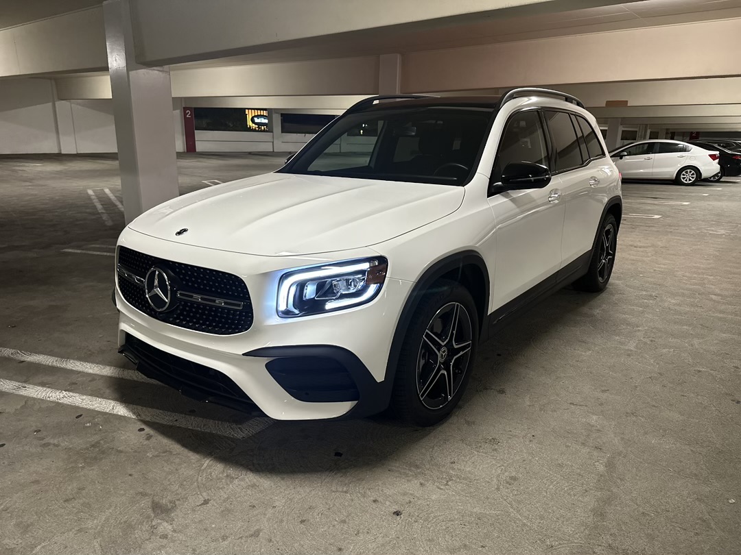 Mercedes GLB