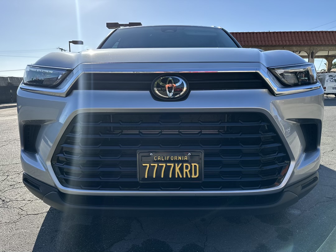 Toyota Grand Highlander for rent in Brea
