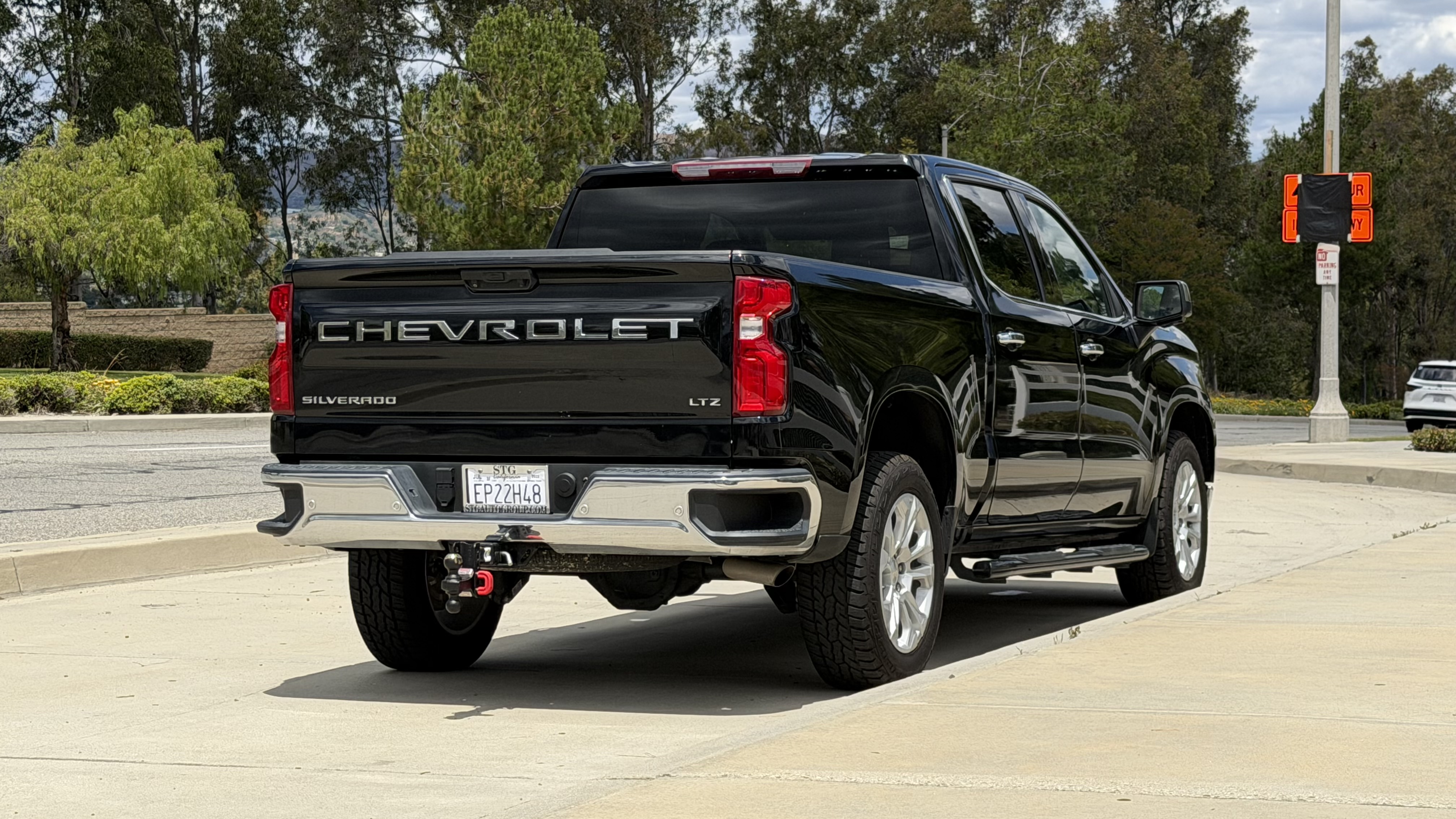 Chevrolet Silverado 1500 rear